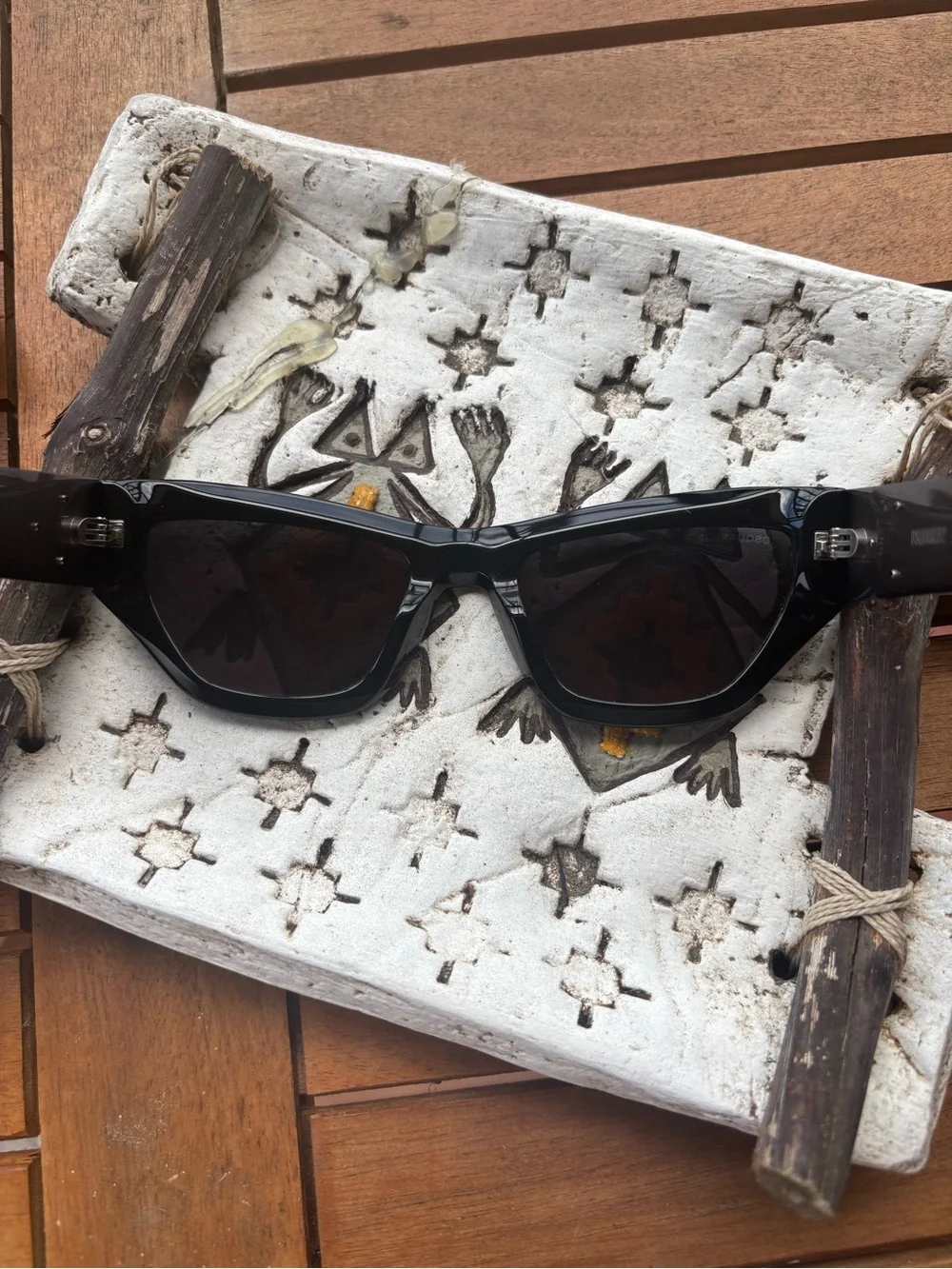 DSQUARED2 Black Oversized Cat-Eye Sunglasses